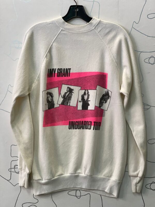 product details: AS IS - 1980S AMY GRANT UNGUARDED TOUR GRAPHIC CREW NECK SWEATSHIRT photo