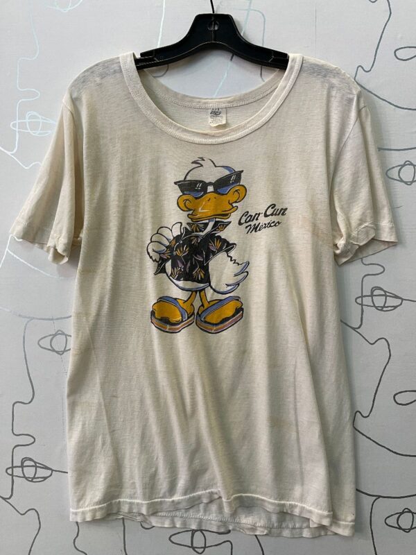 product details: AS IS - TATTERED SUPER THIN CAN-CUN MEXICO DUCK GRAPHIC T-SHIRT photo