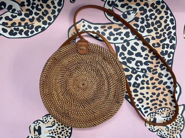 product details: ADORABLE ROUND WICKER WOVEN STRAW PURSE WITH LEATHER TRIM & STRAPS photo