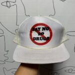 SAY NO TO DRUGS GRAPHIC MESH BACK SNAPBACK CAP