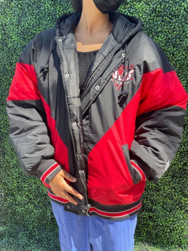 product details: AS IS NBA CHICAGO BULLS HEAVY DUTY ZIP UP JACKET photo