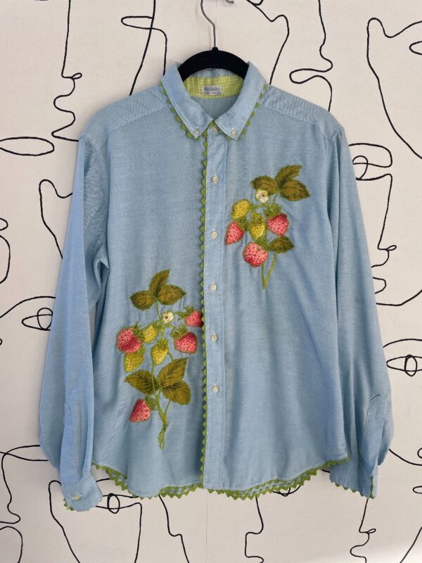 product details: SUPER RETRO STRAWBERRY PATCH WORK LONG SLEEVE BUTTON UP CHAMBRAY BLOUSE W/ SCALLOPED TRIM photo