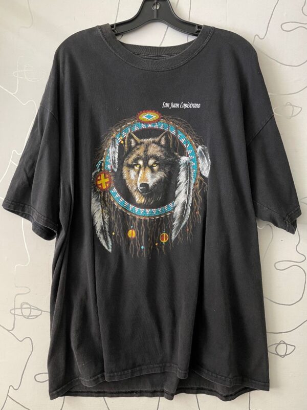product details: SAN JUAN CAPISTRANO FEATHER FRAMED WOLF GRAPHIC T-SHIRT photo