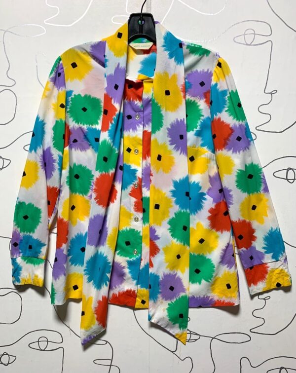 product details: ABSTRACT FLORAL PRINT LONG SLEEVE BUTTON UP W/ ASCOT COLLAR AS-IS photo