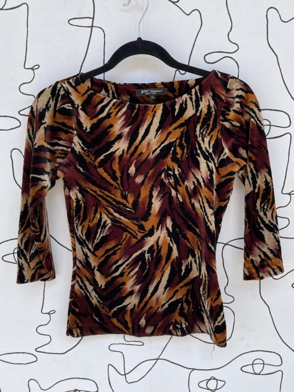 product details: LATE 90S / Y2K VELVET WIDE NECK ABSTRACT DESIGN LONG SLEEVE TOP photo