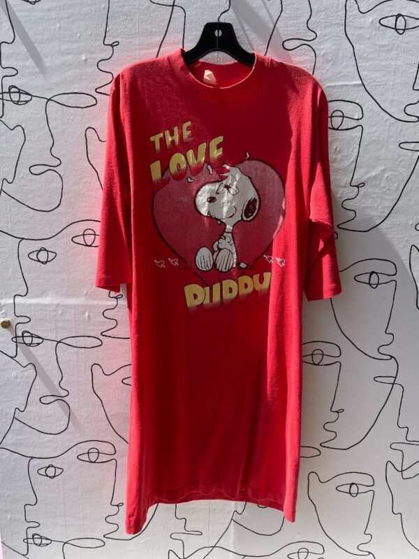 product details: SNOOPY GRAPHIC PRINT T-SHIRT DRESS SLEEP-SHIRT  - THE LOVE PUPPY photo