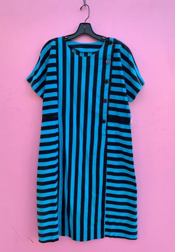 product details: 1980S STRIPED SIDE BUTTON SHORT SLEEVE BOXY CUT DRESS photo