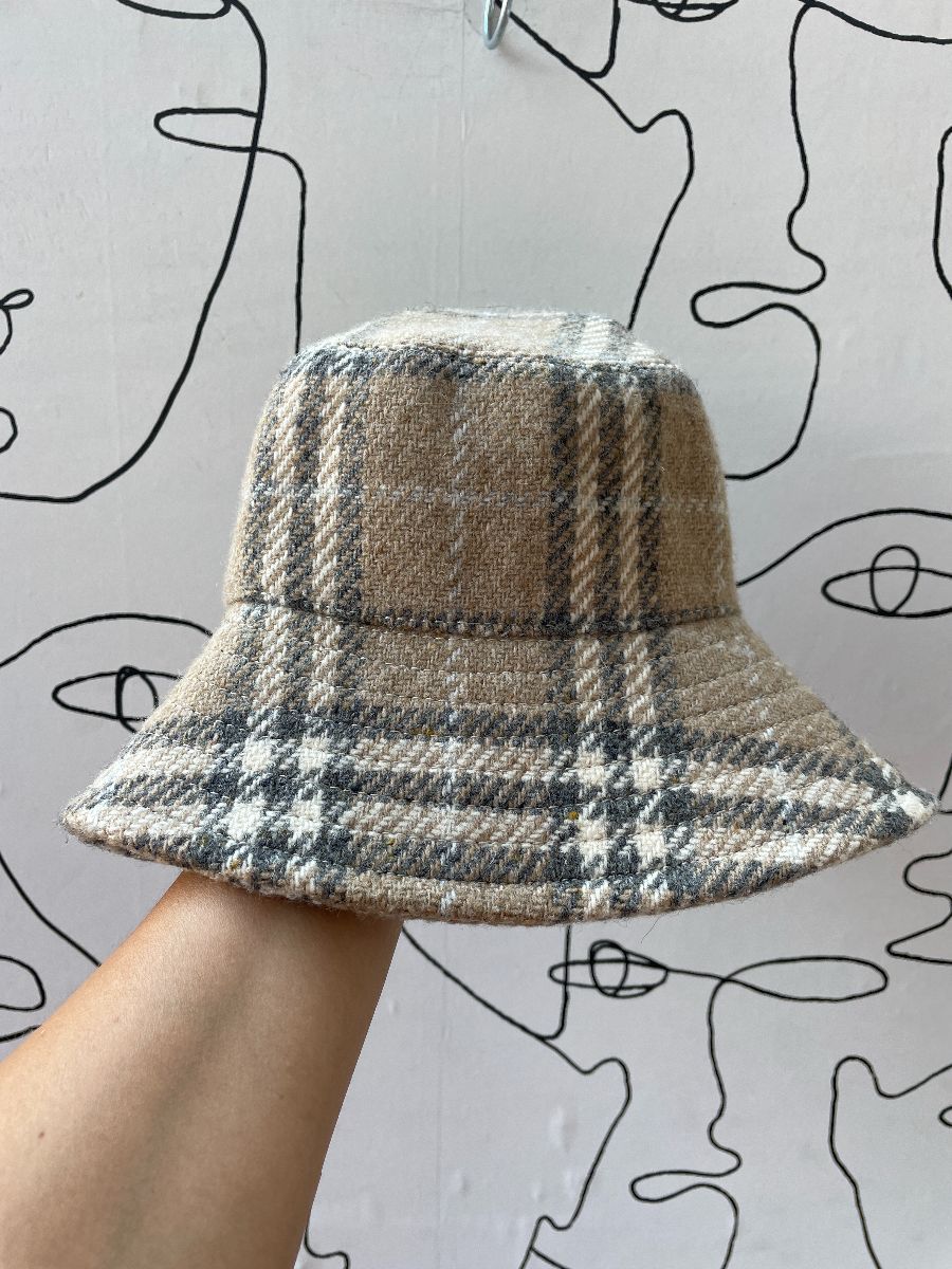 Authentic Classic Wool Wide Floppy Brim Burberry Bucket Hat | Boardwalk  Vintage