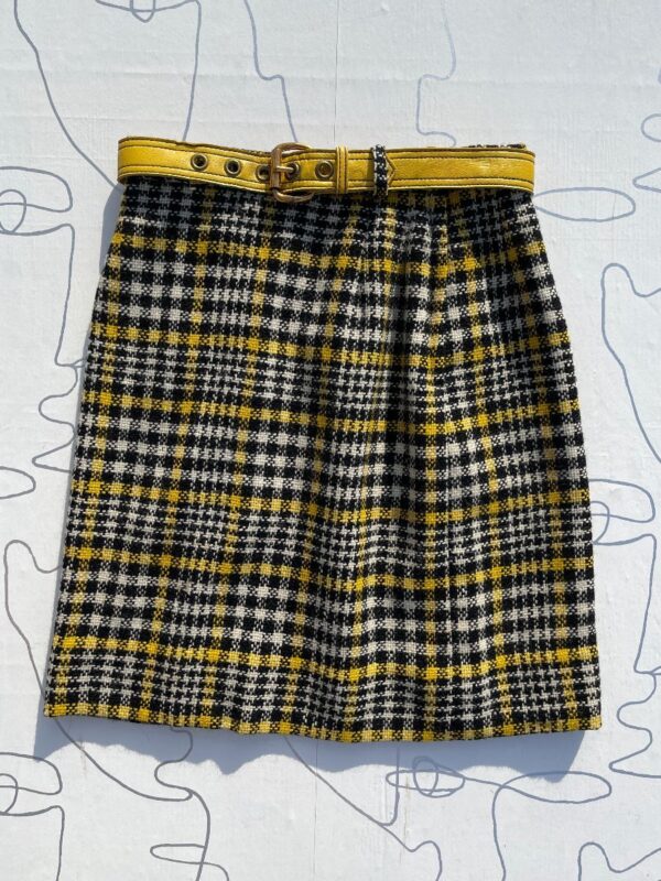 product details: 100% WOOL PLAID ABOVE THE KNEE SKIRT W/ MATCHING BELT photo