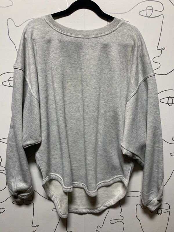 product details: 1980S DEADSTOCK HEATHER GRAY OVERSIZED PULLOVER SWEATSHIRT CURVED HEM photo