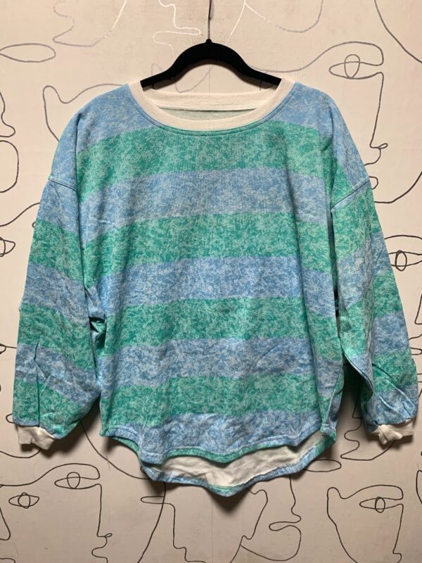 product details: DEADSTOCK 1980S-90S STRIPED SWEATSHIRT CURVED HEM AS-IS photo