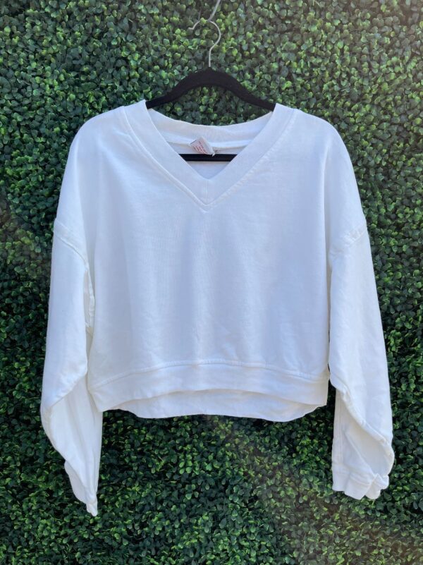 product details: DEADSTOCK 1980S CROPPED V NECK PULLOVER SWEATSHIRT AS-IS photo