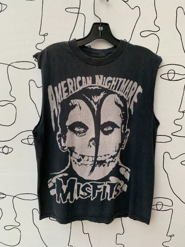 product details: MISFITS AMERICAN NIGHTMARE RIPPED SLEEVE MUSCLE TEE TANK photo