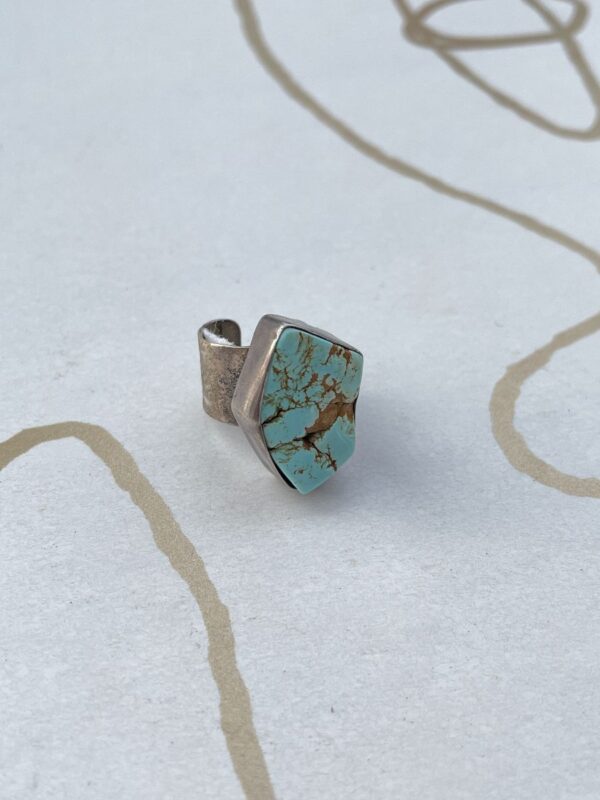 product details: MIDI RING POLISHED TURQUOISE CHUNK 925 SILVER photo