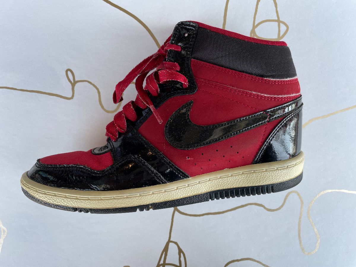 Two pair of nike dunk sky hi ( Red bronze & avtr grey, Women's Fashion,  Footwear, Sneakers on Carousell