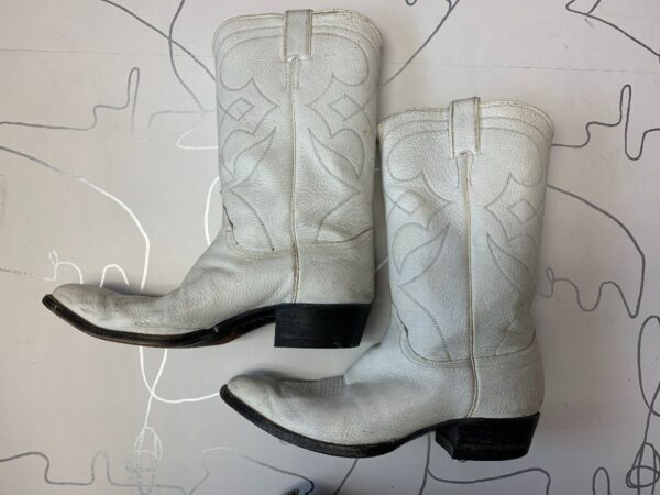 product details: AS IS - RETRO 1960S CLASSIC WHITE LEATHER COWBOY BOOTS WITH STITCHING photo