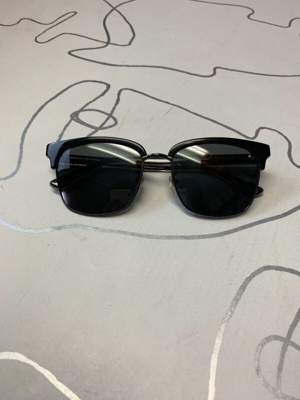 product details: GUCCI CLUBMASTER STYLE WAYFARER HALF-RIM SUNGLASSES AS-IS photo