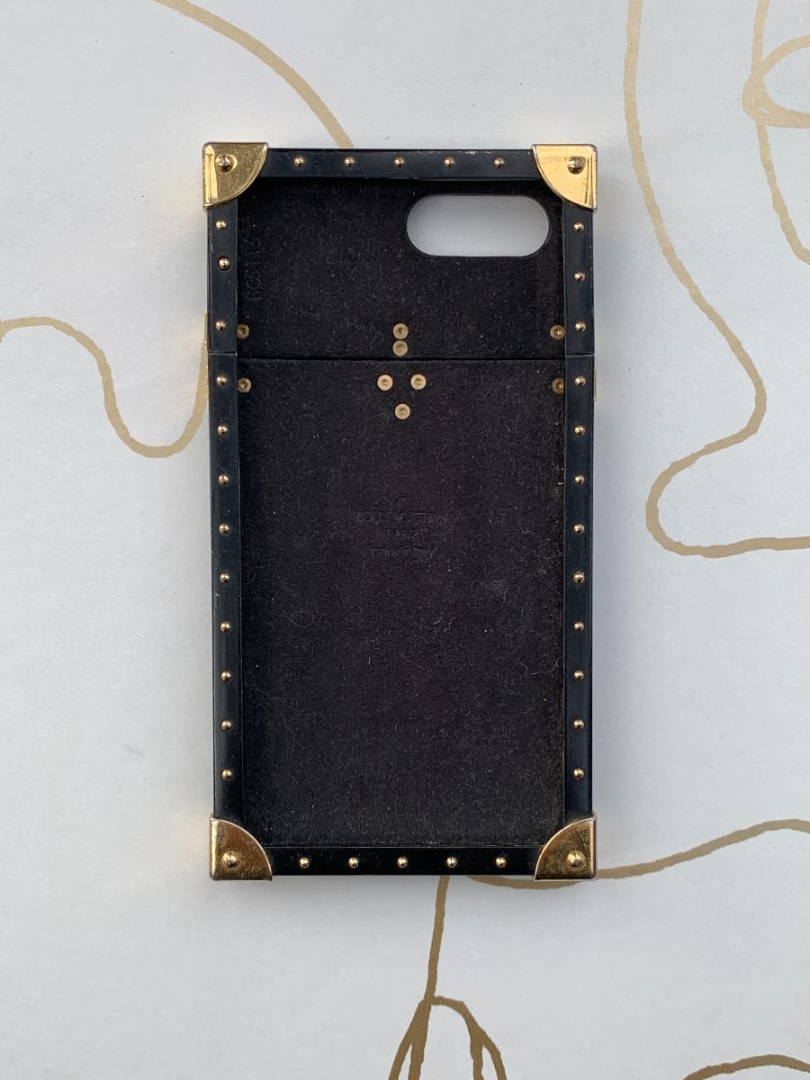 iPhone LV Gold Black Monogram Trunk Cover