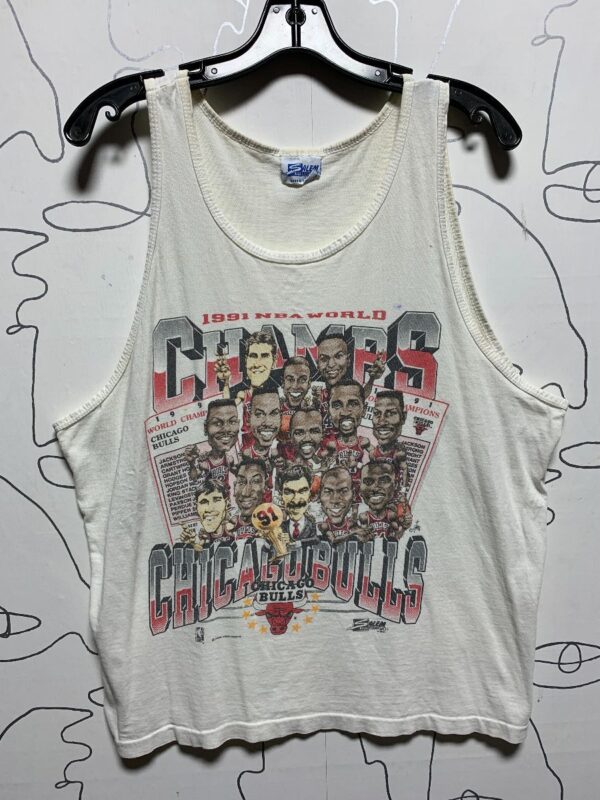 product details: AS-IS SALEM NBA CHICAGO BULLS 1991 NBA WORLD CHAMPIONS BIG HEAD CARICATURE GRAPHICS  TANK TOP photo