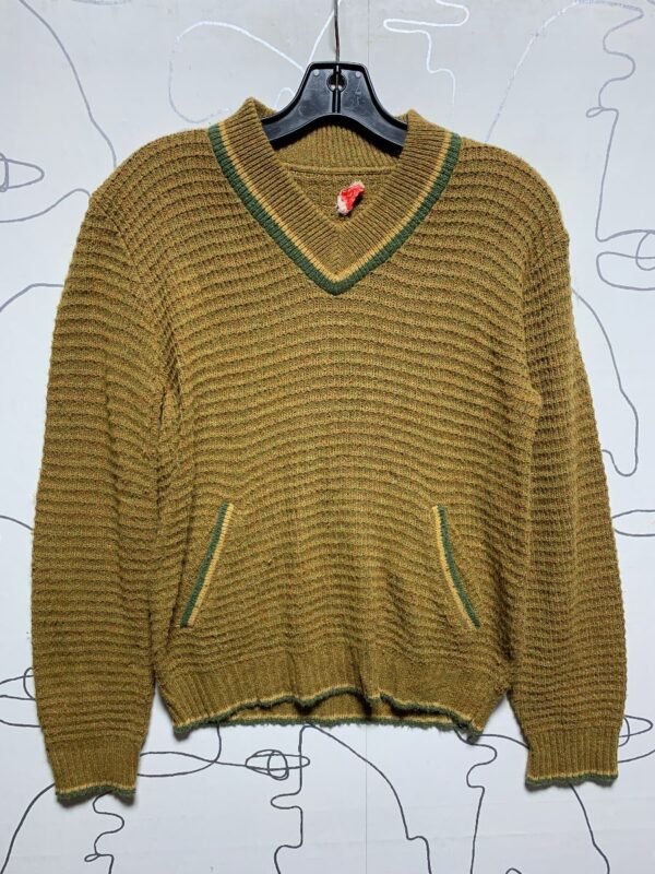 product details: 1970S KNIT V NECK SWEATER W/ SMALL FRONT POCKETS photo