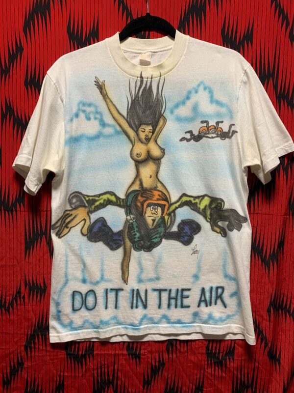 product details: AS-IS AIRBRUSH NUDE SKYDIVER DO IT IN THE AIR T-SHIRT photo