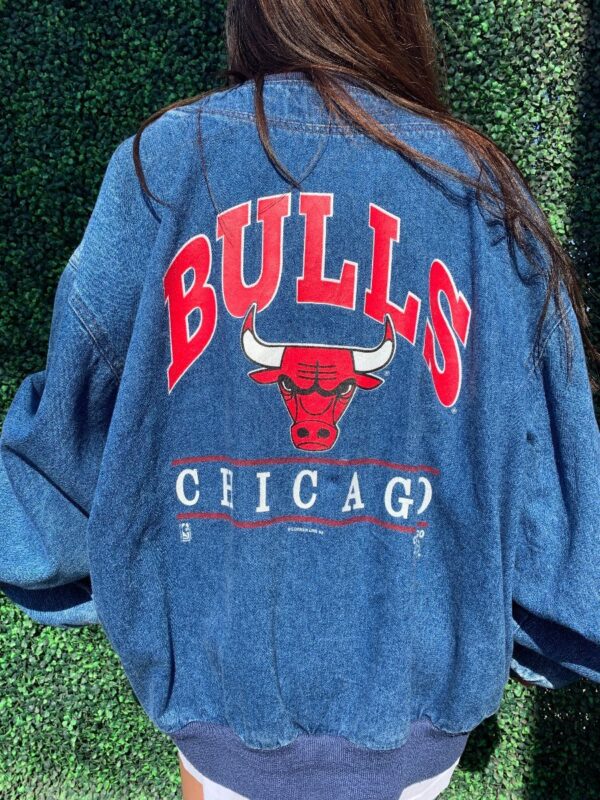 product details: AS IS- AMAZING DENIM CHICAGO BULLS GRAPHIC ZIP UP JACKET photo