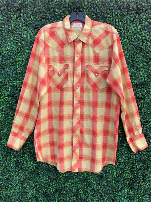 product details: VINTAGE WESTERN PEARL SNAP UP LONG SLEEVE PLAID SHIRT photo