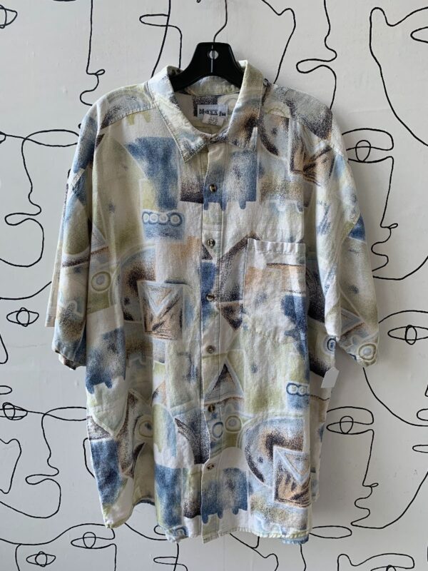 product details: COOL HEAVY COTTON PASTEL ABSTRACT PRINTED BUTTON DOWN SHORT SLEEVE SHIRT photo