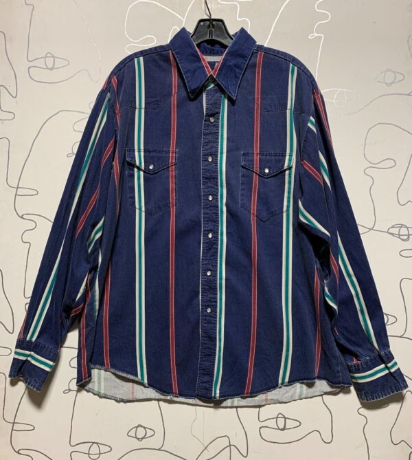 product details: WRANGLER 100% COTTON MULTICOLOR VERTICAL STRIPED WESTERN LONG-SLEEVE SNAP BUTTON-UP SHIRT photo