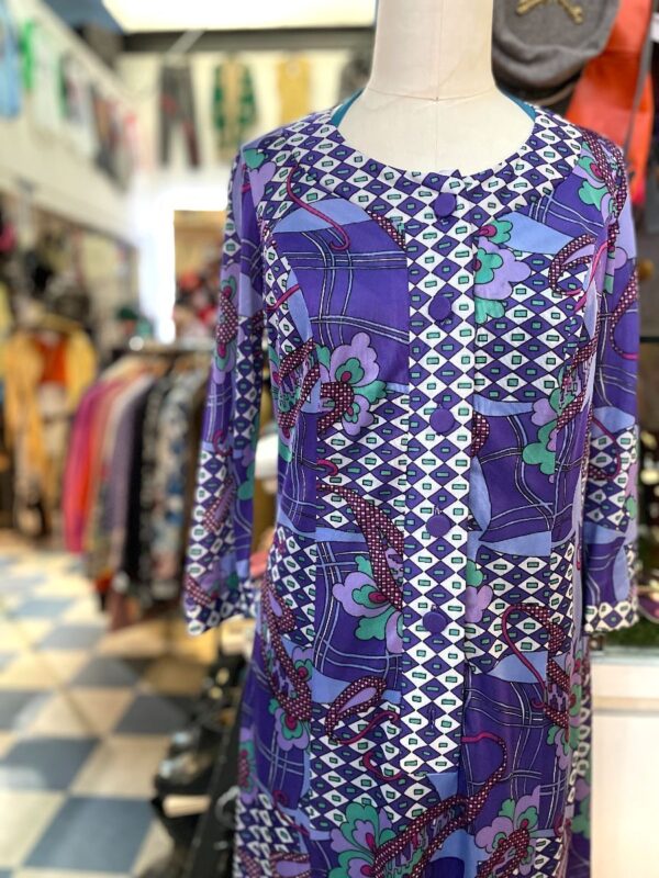 product details: AS IS 1960S BUTTON FRONT 3/4 SLEEVE LOOSE FIT PRINTED MAXI DRESS photo