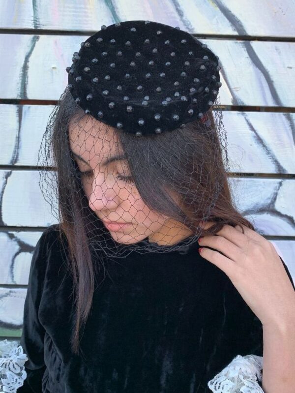 product details: STUDDED VELVET FASCINATOR PILLBOX HAT WITH BUILT IN COMB MESH NETTING photo