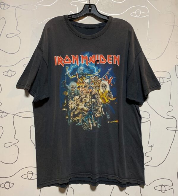 product details: EARLY 2000S OVERSIZED FADED AND DISTRESSED IRON MAIDEN BEST OF THE BEAST T-SHIRT photo