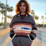 AMAZING RARE HEAVY TEXTILE SERAPE MEXICAN BLANKET STYLE SNAP BUTTON BOMBER JACKET