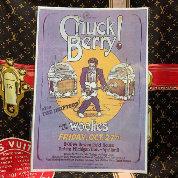 product details: CHUCK BERRY AND THE WOOLIES LIVE AT BOWEN FIELD HOUSE photo