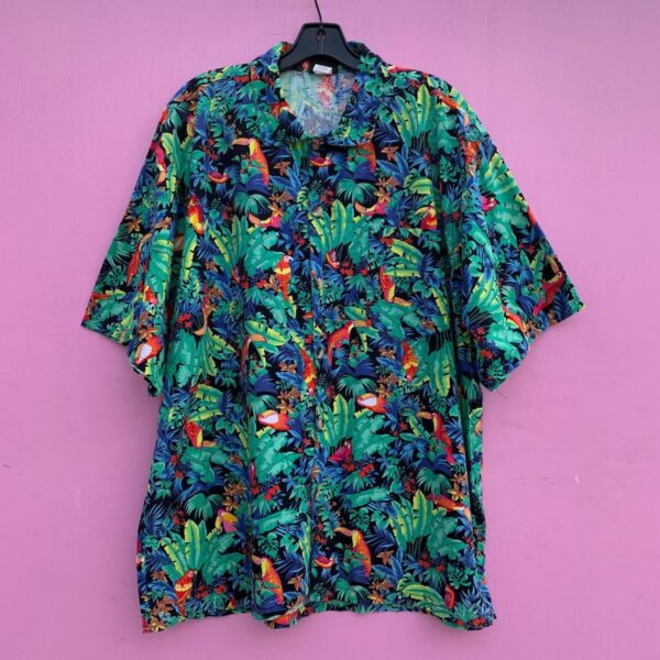 product details: 100% COTTON HAWAIIAN SHORT SLEEVE BUTTON UP SHIRT WITH TOUCANS AND BIRDS JUNGLE PRINT photo