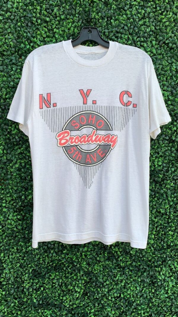 product details: PAPER THIN SOFT SINGLE STITCHED N.Y.C SOHO BROADWAY 5TH AVE GRAPHIC T-SHIRT photo