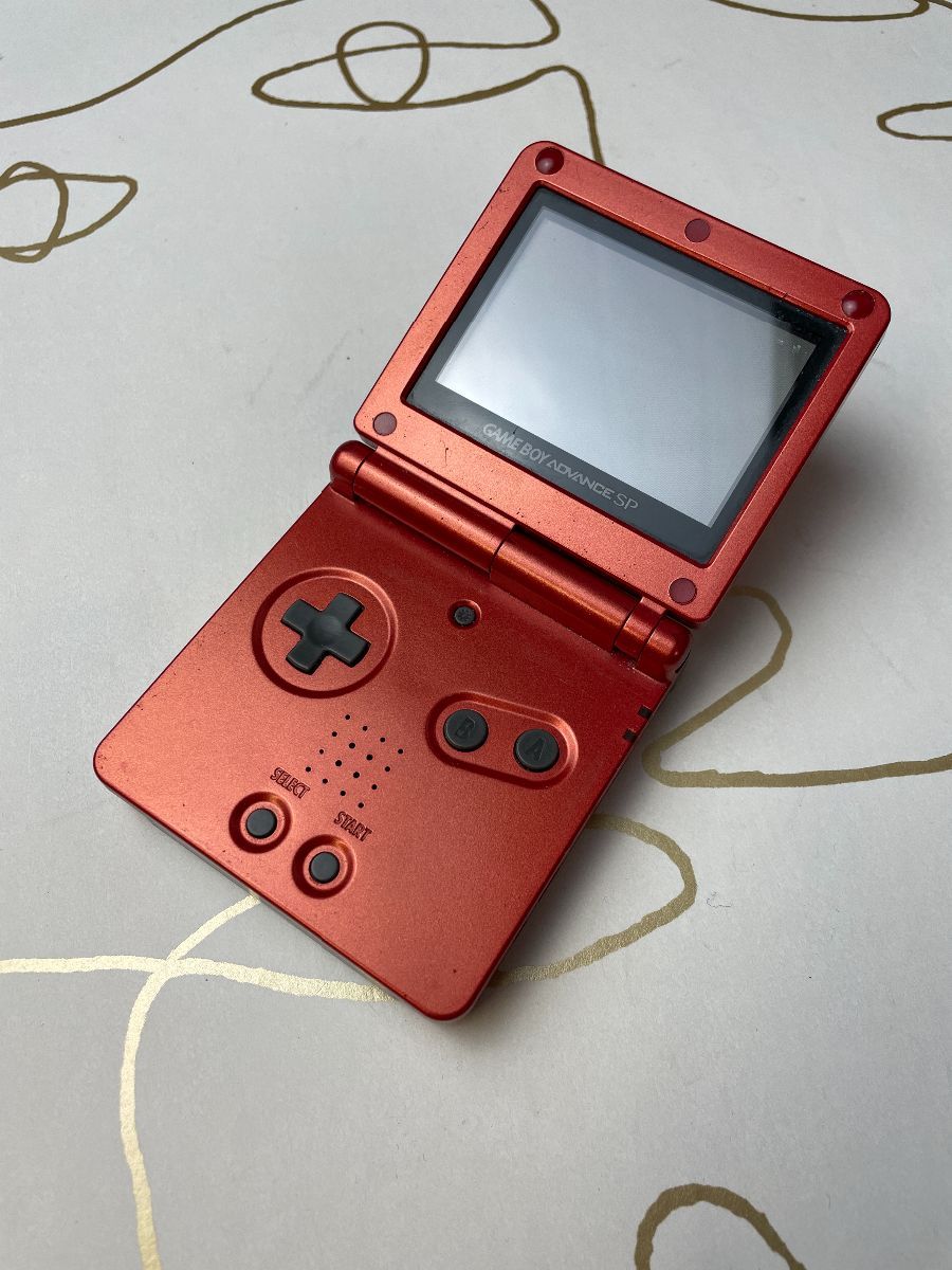 Game Boy Advance SP - Flame