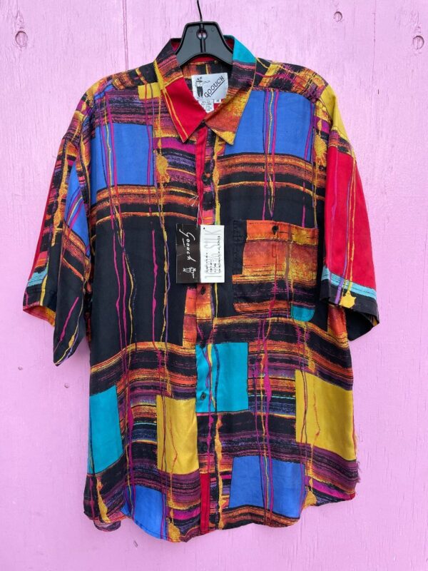 product details: 1990S DEADSTOCK ABSTRACT PLAID PRINT 100% SILK SHORT SLEEVE BUTTON UP SHIRT NWT photo