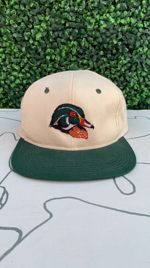 product details: RETRO EMBROIDERED DUCK SNAP BACK HAT photo