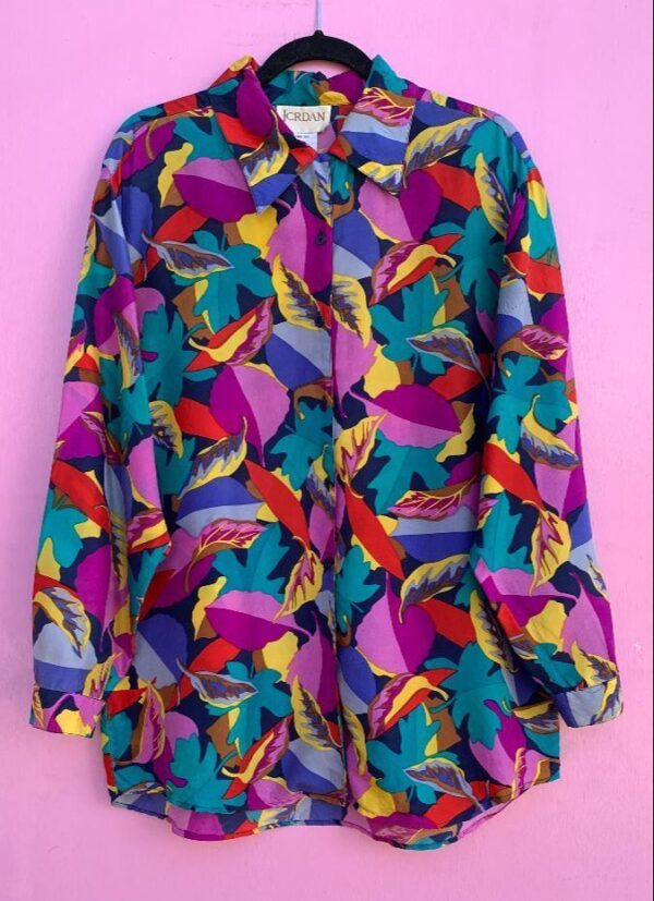 product details: AMAZING HAWAIIAN PLANT PATTERN MULTI-COLOR SILK LONG SLEEVE BUTTON UP BLOUSE photo