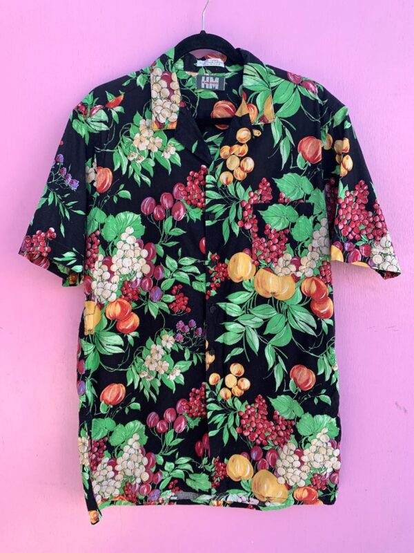 product details: AWESOME ALL COTTON SINGLE NEEDLE TAILORING ALLOVER FRUIT PRINT HAWAIIAN SHIRT photo