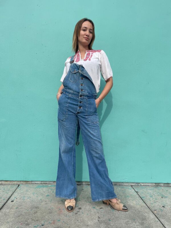 product details: 1970S FRONT BUTTON PLACKET DENIM WIDE LEG OVERALLS WITH CARGO POCKETS photo