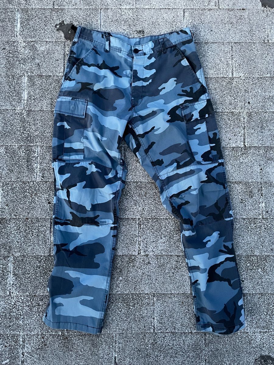 Buy Army Universe Sky Blue Camo Tactical Camouflage Military BDU Cargo Pants  with Pin  XL 42 x 32 at Amazonin