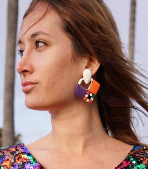 product details: RETRO COLOR-BLOCK CHECKER PATTERN EARRINGS *1980S DEADSTOCK photo