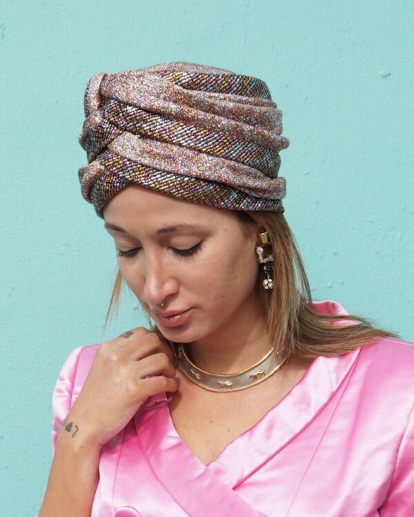 product details: METALLIC CRISS CROSS TURBAN STYLE PILLBOX HAT photo