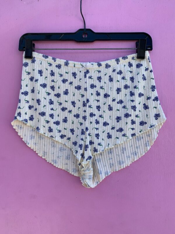 product details: DITSY FLORAL PRINT RIBBED COTTON SLEEP SHORTS SCALLOPED EDGE photo