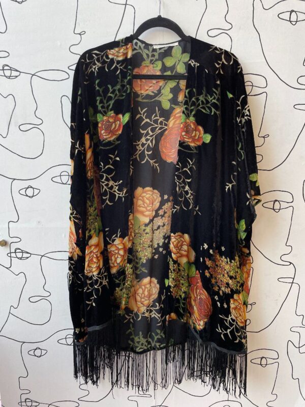 product details: FLORAL VELVET BURNOUT FRINGE TRIMMED KAFTAN CARDIGAN photo