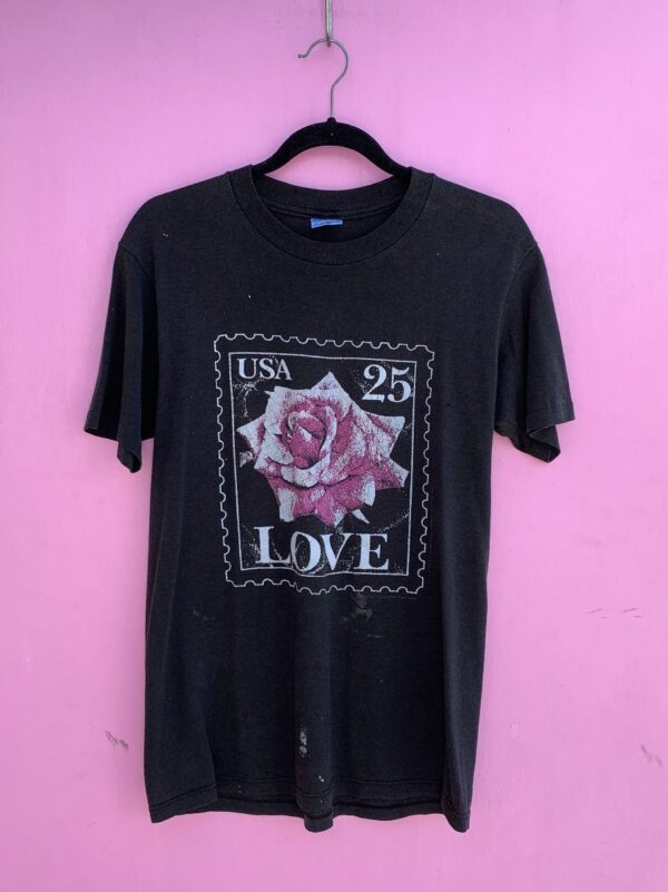 product details: AS-IS VINTAGE USA FLORAL STAMP GRAPHIC PUFF PRINT T-SHIRT photo