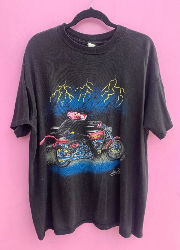 product details: 1990S PINK PANTHER LIGHTING BIKER GRAPHIC SINGLE STITCH T-SHIRT photo