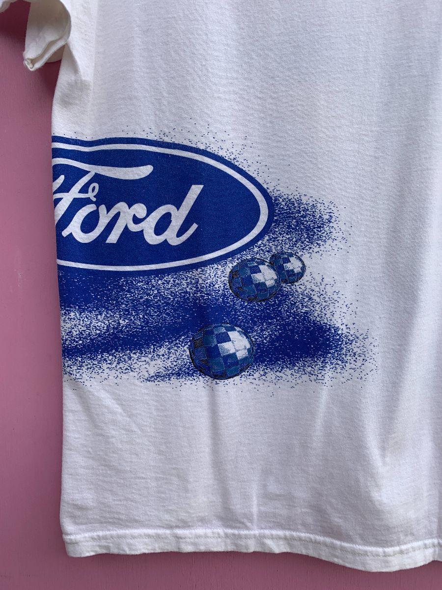 Vintage Taurus Nascar Ford Racing Large Allover Graphic Print T